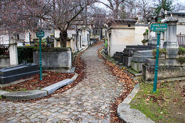 50th division of Père Lachaise Cemetery